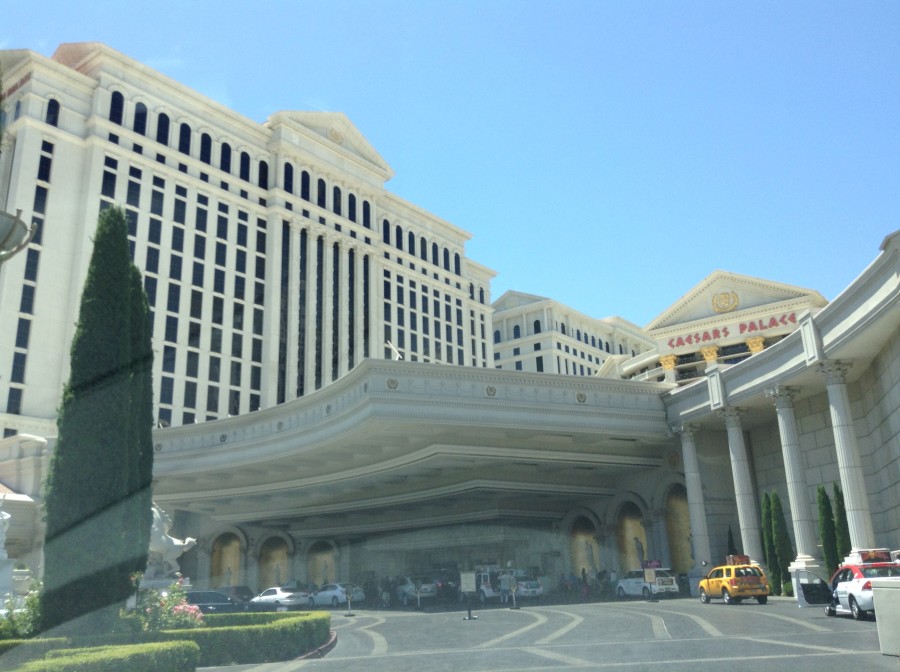 Driving into the Caesars entrance..