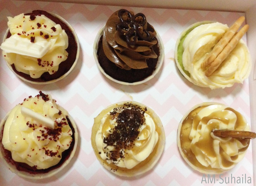 My bursting box of goodness from Spatula Bakery!