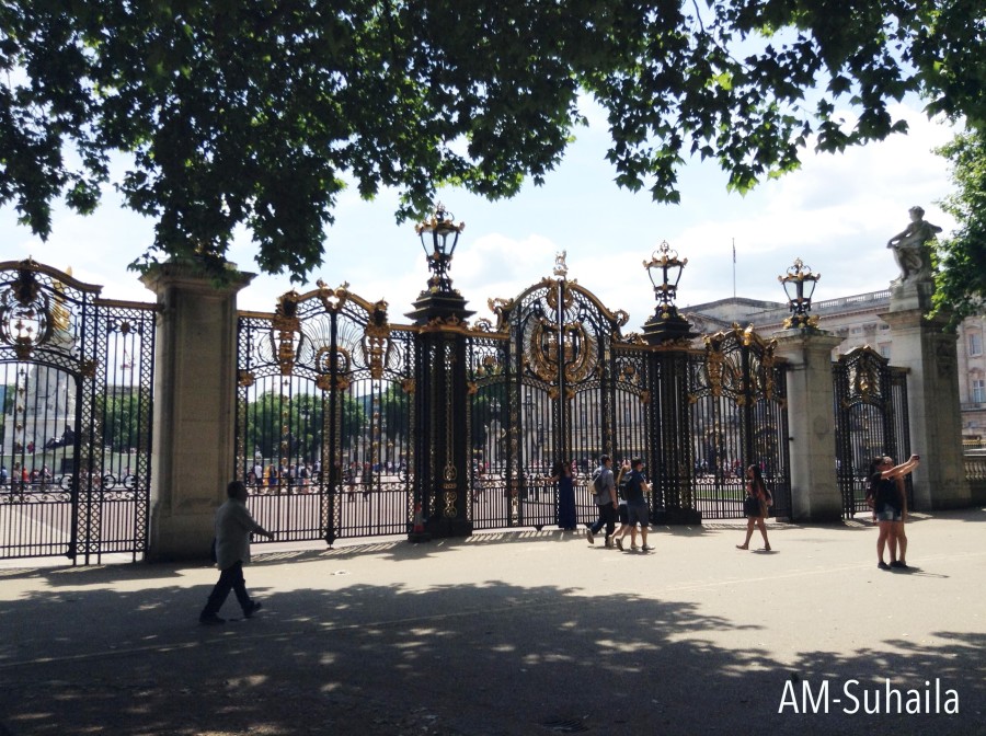 The famous Royal Gates