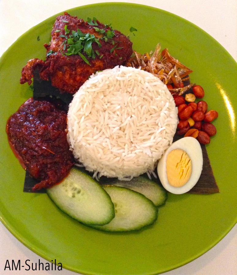 Yummy Singapore Style Nasi Lemak